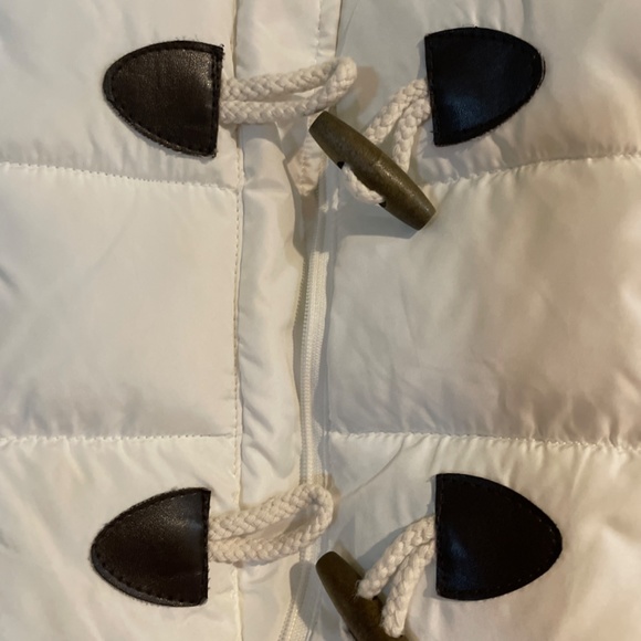 Women XS Winter Puffer Vest Zip Front Toggle Buttons Pockets Layering - Picture 2 of 5